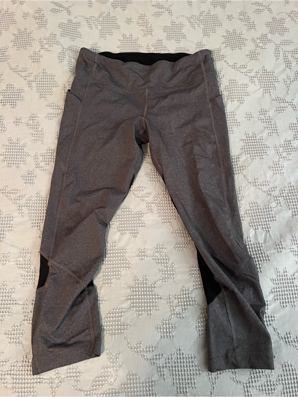 lululemon athletica Heather Charcoal Gray Leggings with Black Panels
